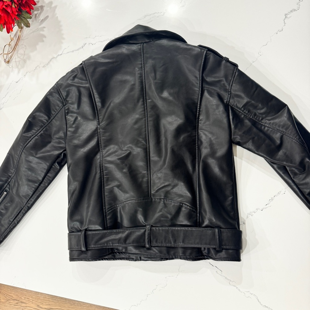 Leather Jacket - Picture 6 of 6